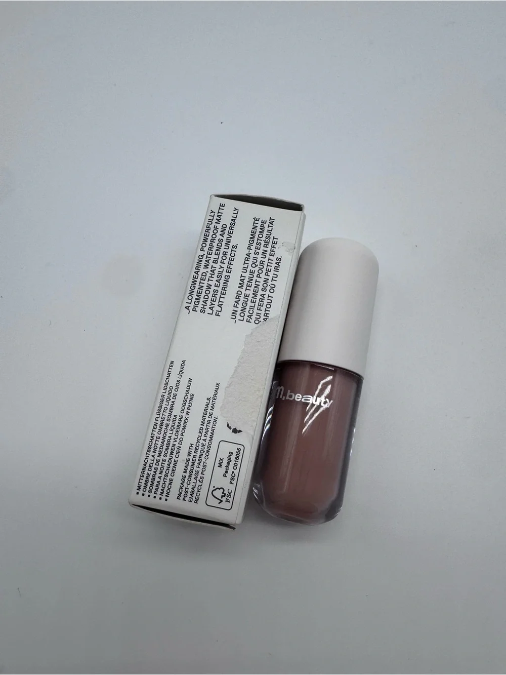 r.e.m. beauty Midnight Shadows Liquid Eyeshadow G2G 4ml Full Size